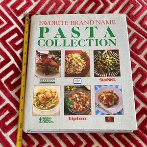 Hard Cover Cook Book Over 150 Photos 350 Recipes